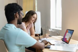 How Free LMS Platforms Enhance Student Engagement and Performance